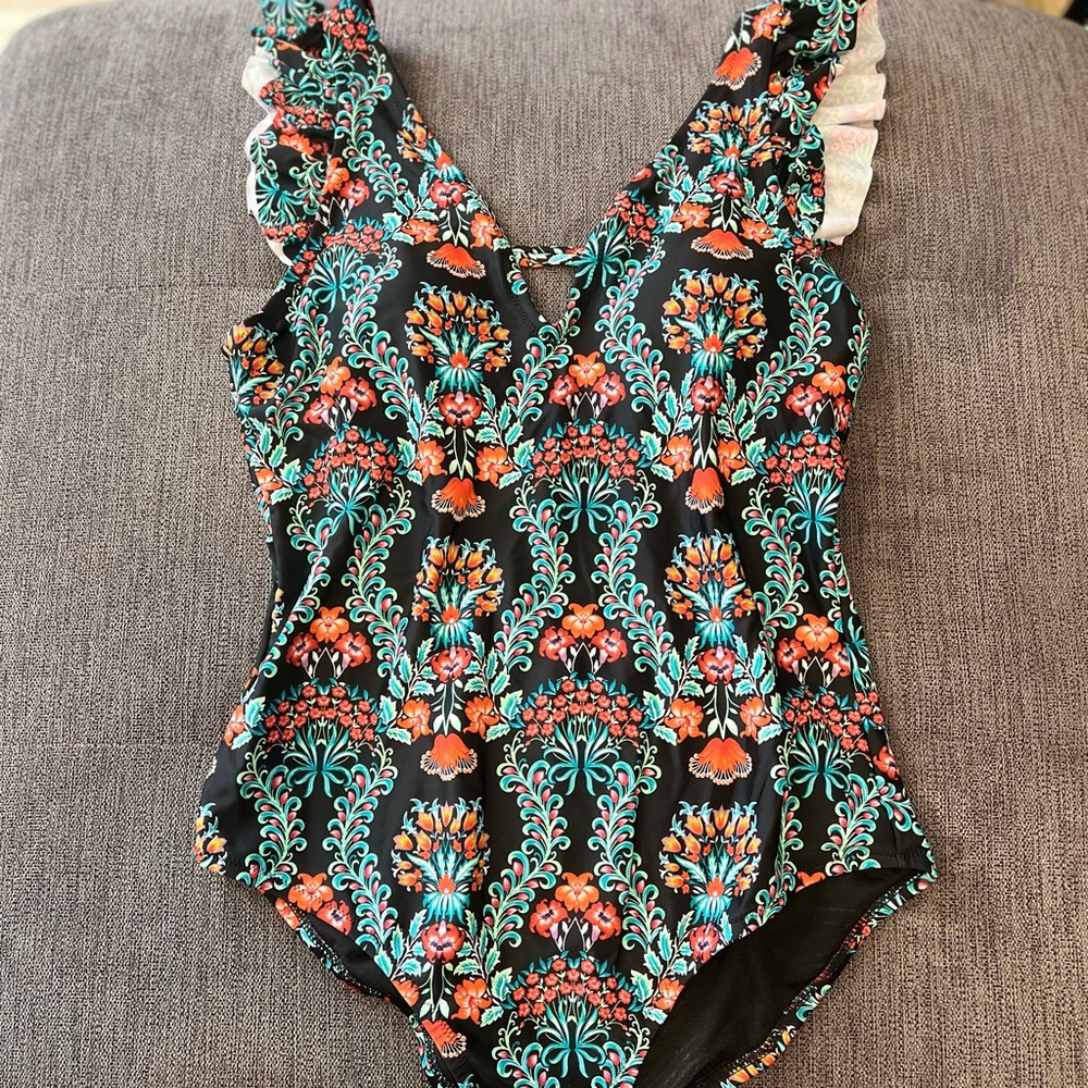 Womens floral one piece bathing suit Jessica Simpson